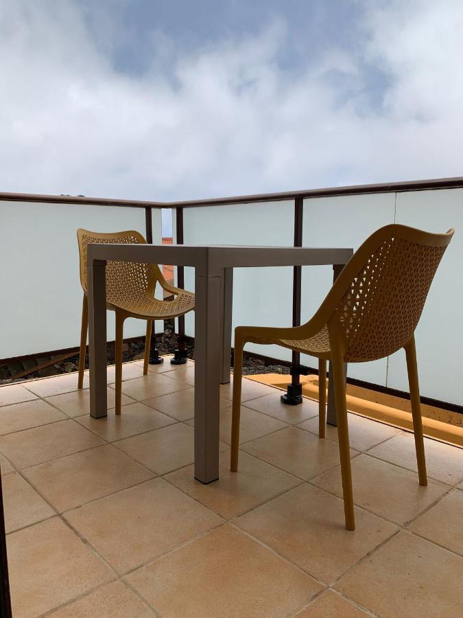 Apartamentos Los Catorce, El Hierro Valverde  Buitenkant foto